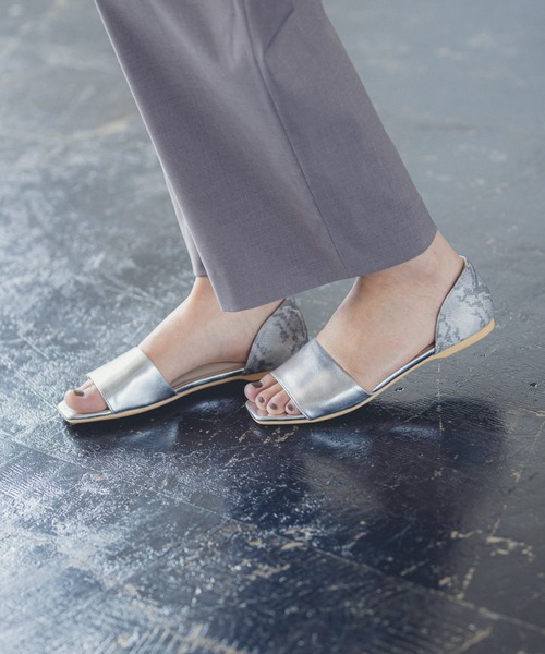 GLOBAL WORK（グローバルワーク）の「ラクッションカカトフィットサンダル/930436（サンダル・レディース・ブラック/シルバー/アイボリー/その他・SMALL/MEDIUM/LARGE）」の3枚目の写真