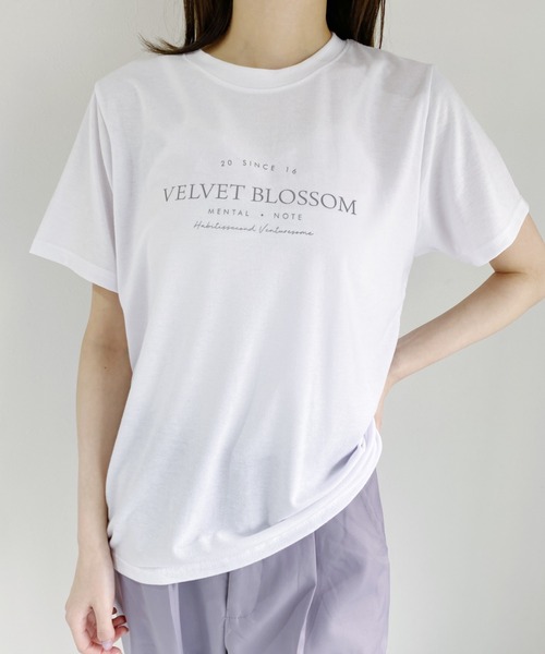 CLEA(クレア)の「daily simple logo tee(Tシャツ/カットソー・レディース・ホワイト/ブラック/ベージュ・FREE)」の4枚目の写真