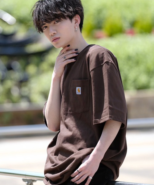 Carhartt(カーハート)の「carhartt / カーハート ビッグシルエット ポケット半袖 ロゴ Tシャツ Workwear Pocket 1/2 Sleeve T-Shirts(Tシャツ/カットソー・メンズ・エメラルドブルー/ブラック/ダークブラウン/ベージュ/ネイビー/グリーン/ヘザーグレー/バーガンディー/ヘザーチャコール/コバルトブルー/グレイッシュブルー/ホワイト/ブルー系その他/グリーン系その他/ブルー系その他2/イエロー系その他/ブラウン系その他/オレンジ系その他/グレー系その他4/オレンジ/グリーン系その他2/グリーン系その他3・MEDIUM/LARGE/X-LARGE/XX-LARGE/SMALL)」の6枚目の写真
