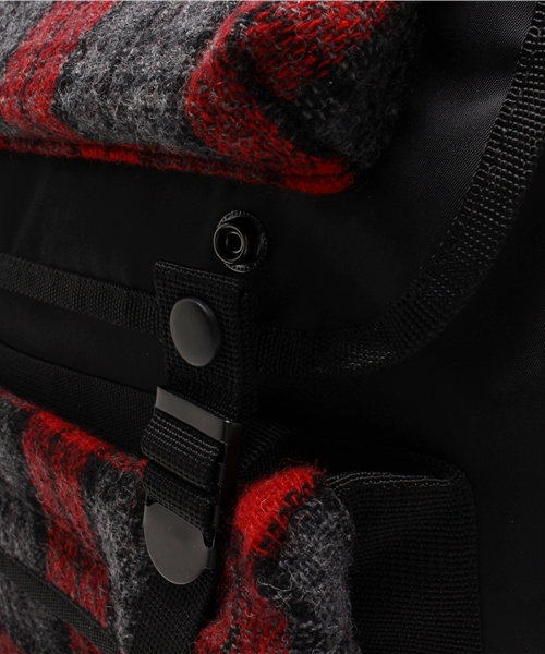 未使用タグ付きARC'TERYX KONSEALS バックパック 赤・チェック柄 ARC'TERYX Konseal 15 バックパック レッド 未使用 - メルカリ