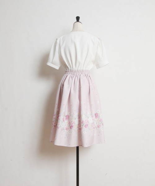 tocco closet（トッコ クローゼット）の「フラワープリント