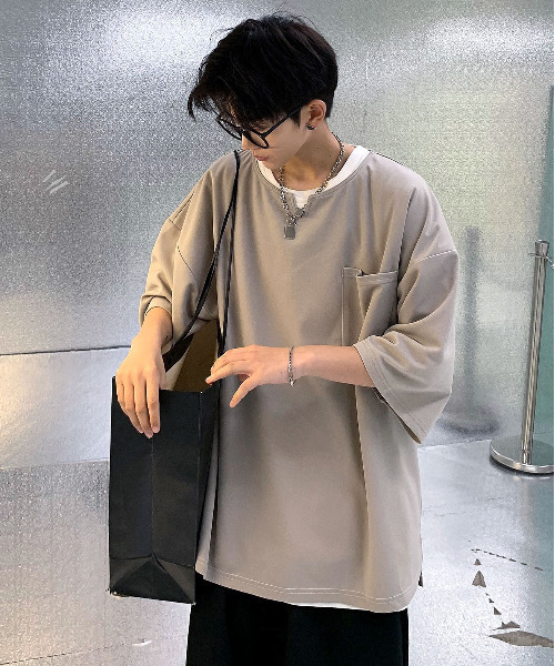 neos（ネオス）の「【neos -addictive design-】ルーズシルエット キーネック Tシャツ タンクトップ アンサンブル（Tシャツ/カットソー・メンズ・ホワイト/ブラウン/グレイッシュベージュ/ベージュ・MEDIUM/LARGE）」の5枚目の写真