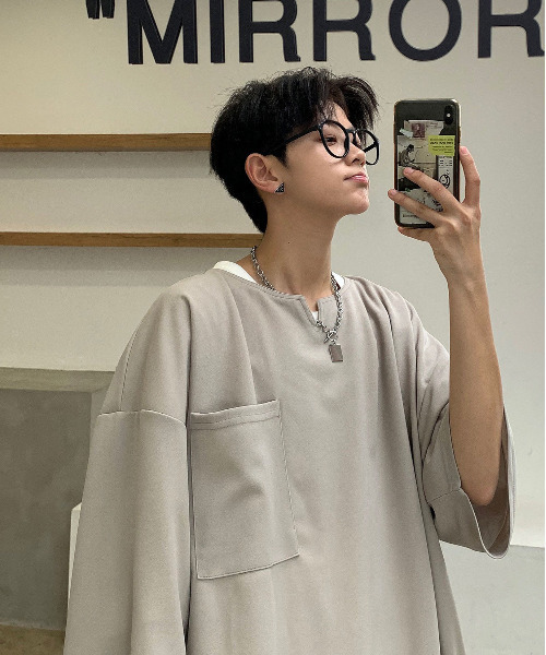 neos（ネオス）の「【neos -addictive design-】ルーズシルエット キーネック Tシャツ タンクトップ アンサンブル（Tシャツ/カットソー・メンズ・ホワイト/ブラウン/グレイッシュベージュ/ベージュ・MEDIUM/LARGE）」の13枚目の写真