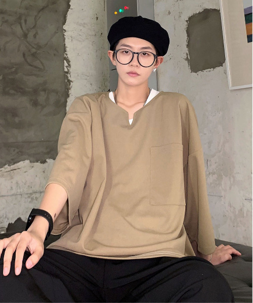 neos（ネオス）の「【neos -addictive design-】ルーズシルエット キーネック Tシャツ タンクトップ アンサンブル（Tシャツ/カットソー・メンズ・ホワイト/ブラウン/グレイッシュベージュ/ベージュ・MEDIUM/LARGE）」の9枚目の写真