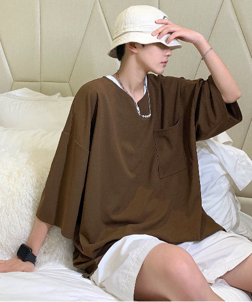 neos（ネオス）の「【neos -addictive design-】ルーズシルエット キーネック Tシャツ タンクトップ アンサンブル（Tシャツ/カットソー・メンズ・ホワイト/ブラウン/グレイッシュベージュ/ベージュ・MEDIUM/LARGE）」の6枚目の写真