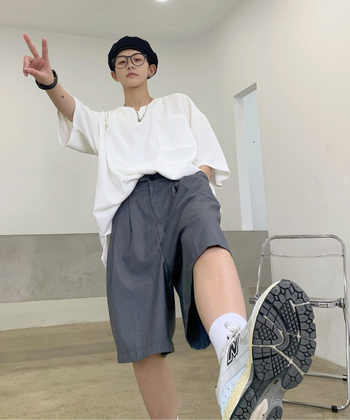 neos（ネオス）の「【neos -addictive design-】ルーズシルエット キーネック Tシャツ タンクトップ アンサンブル（Tシャツ/カットソー・メンズ・ホワイト/ブラウン/グレイッシュベージュ/ベージュ・MEDIUM/LARGE）」の21枚目の写真