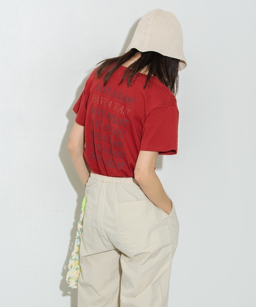 Auntie Rosa Holiday(アンティローザホリデー)の「タイポグラフィTEE(Tシャツ/カットソー・レディース・ホワイト/ブラウン/レッド・FREE)」の16枚目の写真