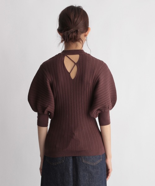 Andemiu（アンデミュウ）の「ソデボリュームリブニット216836（ニット/セーター・レディース・ブラック/ベージュ/ブラウン/ブルー・FREE）」の11枚目の写真