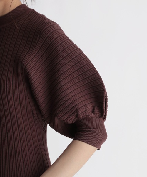 Andemiu（アンデミュウ）の「ソデボリュームリブニット216836（ニット/セーター・レディース・ブラック/ベージュ/ブラウン/ブルー・FREE）」の14枚目の写真