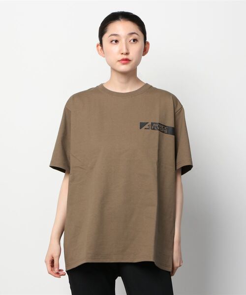 AVIREX（アヴィレックス）の「【AVIREX FLYER'S】フライヤーズティーシャツ/ SS FLYER'S T-SHIRT（Tシャツ/カットソー・レディース・ブラック/オフホワイト/モカ・MEDIUM/LARGE/X-LARGE）」の6枚目の写真