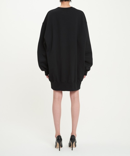 DRESSEDUNDRESSED（ドレスドアンドレスド）の「Invert Logo Text Oversized Sweater（スウェット・メンズ・ホワイト/ブラック・2/0/4）」の5枚目の写真