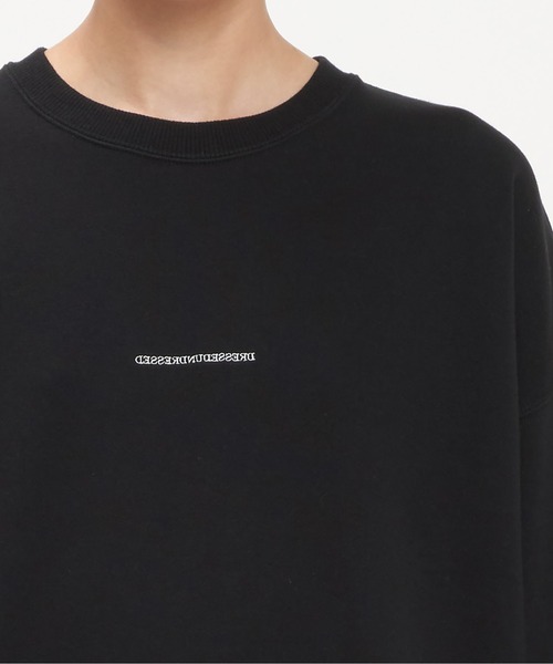 DRESSEDUNDRESSED（ドレスドアンドレスド）の「Invert Logo Text Oversized Sweater（スウェット・メンズ・ホワイト/ブラック・2/0/4）」の4枚目の写真