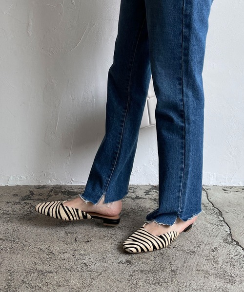 CAPRICIEUX LE'MAGE（カプリシューレマージュ）の「ハラコミュール（パンプス・レディース・ブラック/ベージュ・37/39）」の11枚目の写真