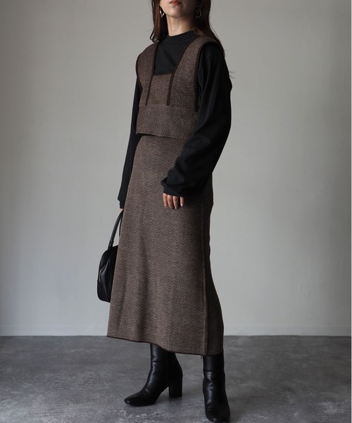 Riberry（リベリー）の「ジャガード編みニットビスチェ（ベスト・レディース・ブラック/ブラウン・MEDIUM）」の10枚目の写真