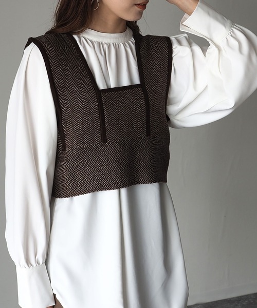 Riberry（リベリー）の「ジャガード編みニットビスチェ（ベスト・レディース・ブラック/ブラウン・MEDIUM）」の12枚目の写真