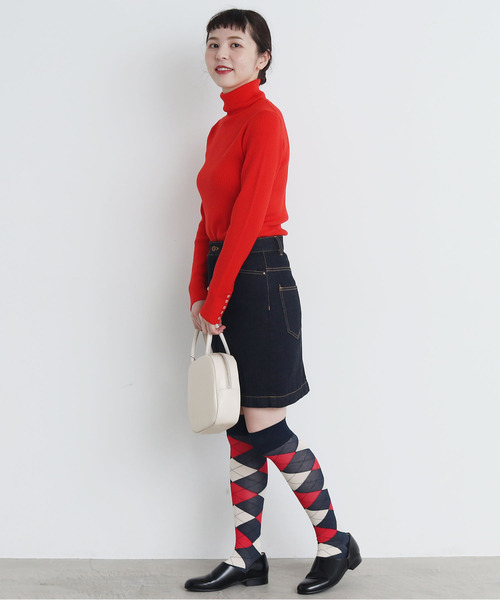 CHILD WOMAN(チャイルドウーマン)の「シルケット綿アーガイルハイソックス(ソックス/靴下・レディース・ネイビー/ブラウン・FREE)」の6枚目の写真