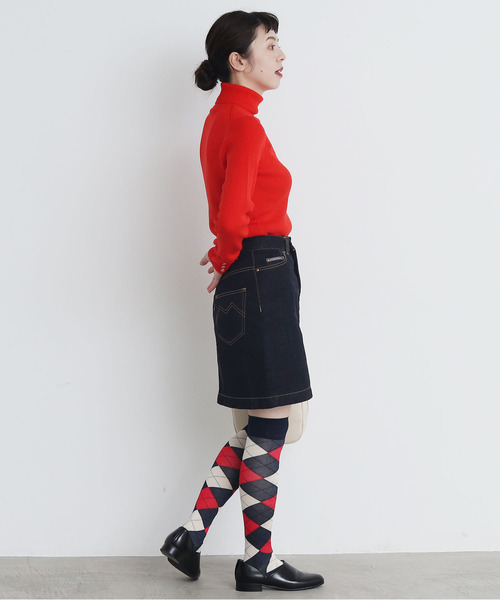 CHILD WOMAN(チャイルドウーマン)の「シルケット綿アーガイルハイソックス(ソックス/靴下・レディース・ネイビー/ブラウン・FREE)」の7枚目の写真