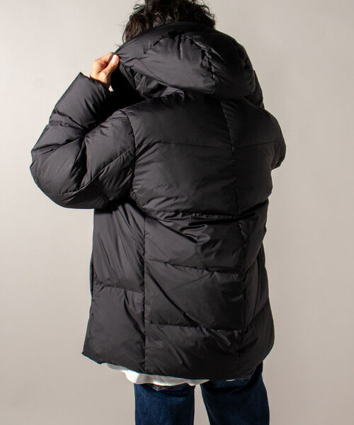 GLOSTER（グロスター）の「【unlume/アンルーム】MICHELLE DOWN JACKET ダウンジャケット（ダウンジャケット/コート・メンズ・アイボリー/ブラック・MEDIUM/LARGE）」の16枚目の写真
