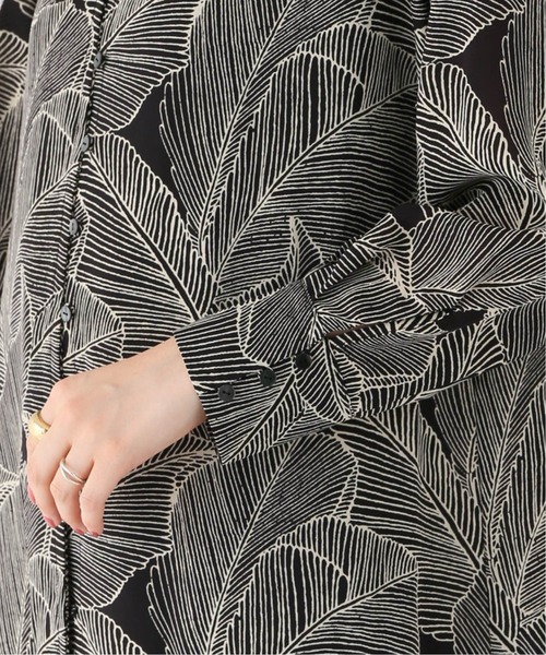 JOURNAL STANDARD relume（ジャーナルスタンダード　レリューム）の「ラインリーフプリントスモールボタンワンピース（ワンピース・レディース・ブラック/ブラウン・FREE）」の14枚目の写真