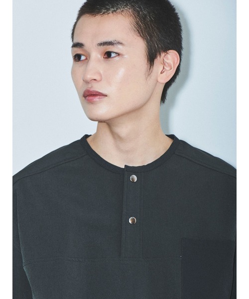 COTORICA(コトリカ)の「ナイロンヘンリープルオーバー(Tシャツ/カットソー・メンズ・ブラック/オリーブ・MEDIUM/LARGE)」の18枚目の写真