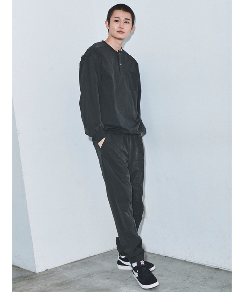 COTORICA(コトリカ)の「ナイロンヘンリープルオーバー(Tシャツ/カットソー・メンズ・ブラック/オリーブ・MEDIUM/LARGE)」の10枚目の写真