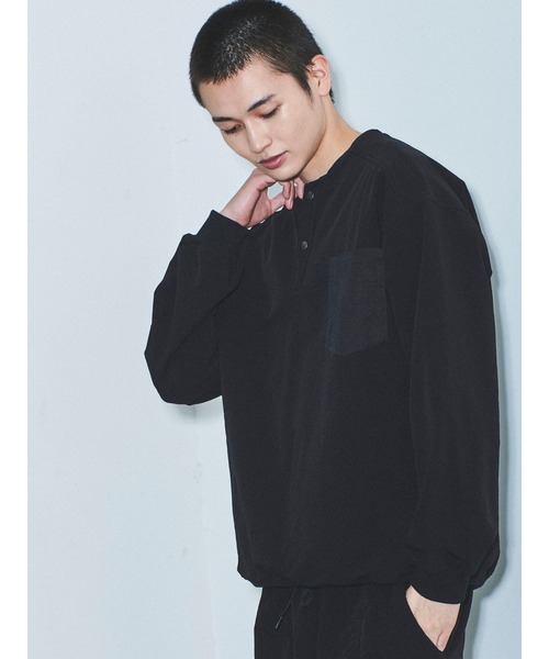 COTORICA(コトリカ)の「ナイロンヘンリープルオーバー(Tシャツ/カットソー・メンズ・ブラック/オリーブ・MEDIUM/LARGE)」の12枚目の写真