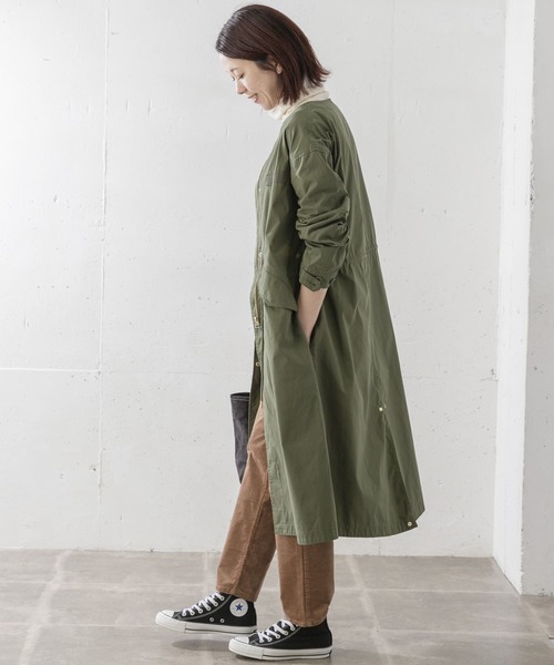 URBAN RESEARCH Sonny Label（アーバンリサーチサニーレーベル）の「【WEB限定】ノーカラーミリタリーコート（ミリタリージャケット・レディース・チャコールグレー/カーキ・FREE）」の18枚目の写真