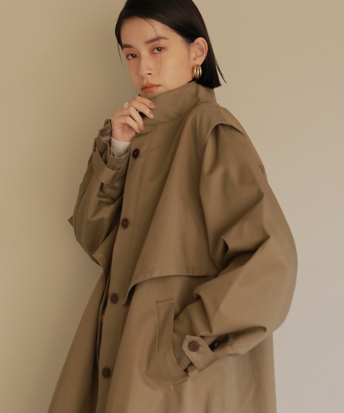 ReNorm（リノーム）の「スタンドカラーレイヤードコート（トレンチコート・レディース・モカ/ダークカーキ・フリー）」の9枚目の写真