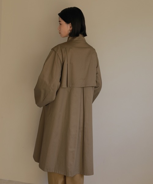 ReNorm（リノーム）の「スタンドカラーレイヤードコート（トレンチコート・レディース・モカ/ダークカーキ・フリー）」の10枚目の写真
