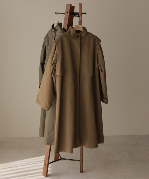 ReNorm（リノーム）の「スタンドカラーレイヤードコート（トレンチコート・レディース・モカ/ダークカーキ・フリー）」の11枚目の写真
