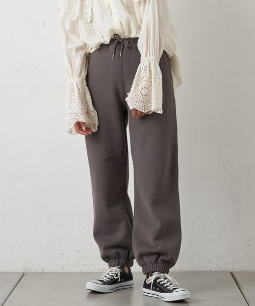 CIAOPANIC TYPY(チャオパニックティピー)の「スウェードライク裏毛スウェットパンツ(スウェットパンツ・レディース・チャコールグレー/アイボリー/ライトグレー・ONE SIZE)」の11枚目の写真