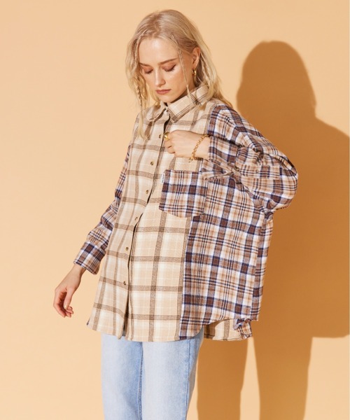 ALEXIA STAM（アリシアスタン）の「Plaid Oversized Shirt/プレイドオーバーサイズシャツ（シャツ/ブラウス・レディース・ブラック/ベージュ・FREE）」の3枚目の写真