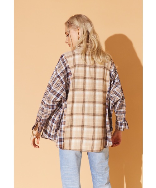 ALEXIA STAM（アリシアスタン）の「Plaid Oversized Shirt/プレイドオーバーサイズシャツ（シャツ/ブラウス・レディース・ブラック/ベージュ・FREE）」の7枚目の写真