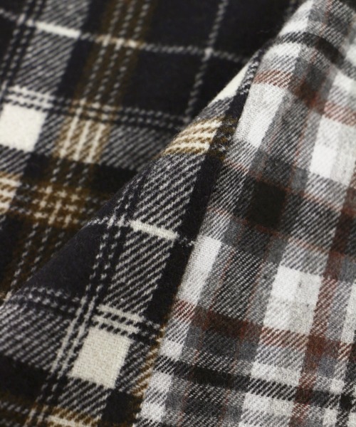 ALEXIA STAM（アリシアスタン）の「Plaid Oversized Shirt/プレイドオーバーサイズシャツ（シャツ/ブラウス・レディース・ブラック/ベージュ・FREE）」の20枚目の写真