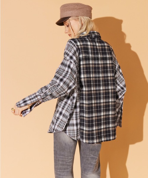 ALEXIA STAM（アリシアスタン）の「Plaid Oversized Shirt/プレイドオーバーサイズシャツ（シャツ/ブラウス・レディース・ブラック/ベージュ・FREE）」の21枚目の写真
