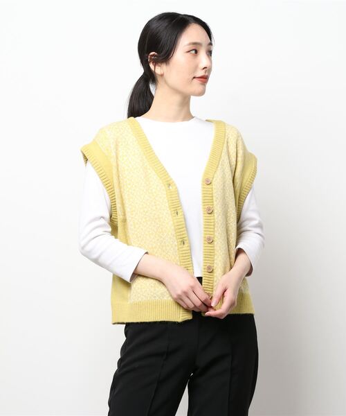 Samansa Mos2（サマンサ モスモス）の「前後着ジャカード柄ニットベスト（ベスト・レディース・ブラック/ベージュ/イエロー/ラベンダー・ﾌﾘ-）」の8枚目の写真
