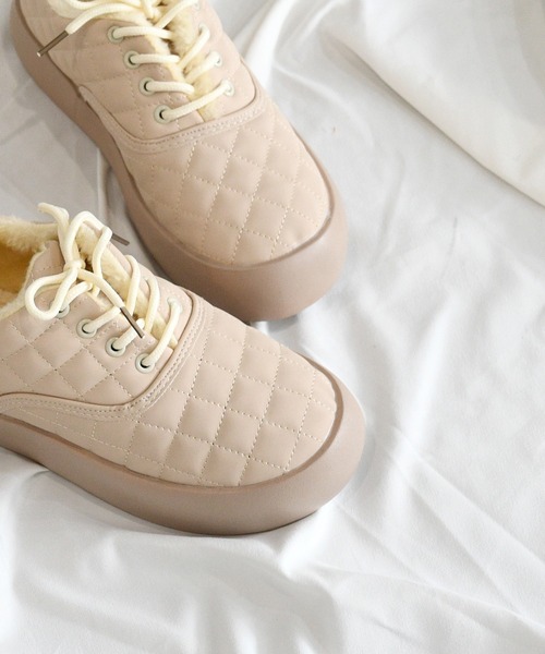 NOFALL（ノーフォール）の「キルティングボアレースアップスニーカー（スニーカー・レディース・ブラック/ベージュ・LL/3L/S/M/L）」の12枚目の写真