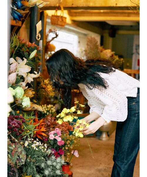 Ungrid(アングリッド)の「レースルーズシャツ(シャツ/ブラウス・レディース・オフホワイト/イエロー・FREE)」の5枚目の写真