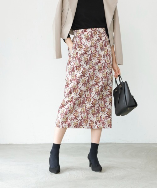 M.deux（エムドゥ）の「フラワーゴブランタイトスカート（スカート・レディース・レッド/イエロー・MEDIUM）」の5枚目の写真