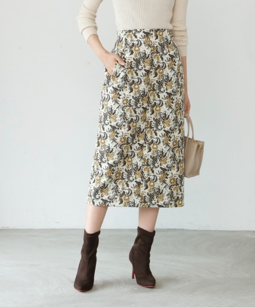 M.deux（エムドゥ）の「フラワーゴブランタイトスカート（スカート・レディース・レッド/イエロー・MEDIUM）」の9枚目の写真