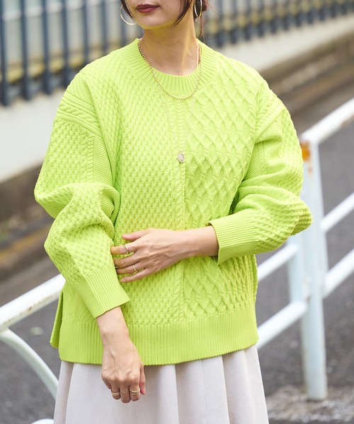 BONbazaar（ボンバザール）の「《ケーブル編み好きな方は喉から手が出るほど欲しい！》POLYケーブルニット（ニット/セーター・レディース・ホワイト/ライトグレー/イエロー系・FREE）」の13枚目の写真