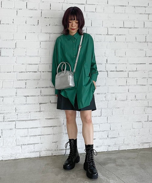 PAGEBOY（ページボーイ）の「ナイロンロングシャツ（シャツ/ブラウス・レディース・グリーン/オフホワイト/ブルー/ブラック/グレイッシュベージュ・FREE）」の14枚目の写真