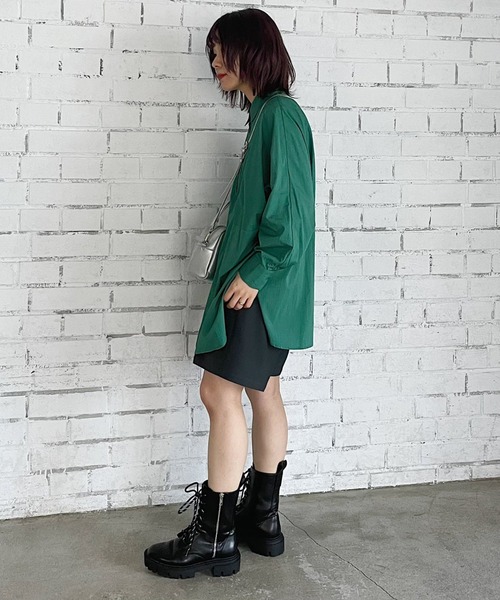 PAGEBOY（ページボーイ）の「ナイロンロングシャツ（シャツ/ブラウス・レディース・グリーン/オフホワイト/ブルー/ブラック/グレイッシュベージュ・FREE）」の15枚目の写真