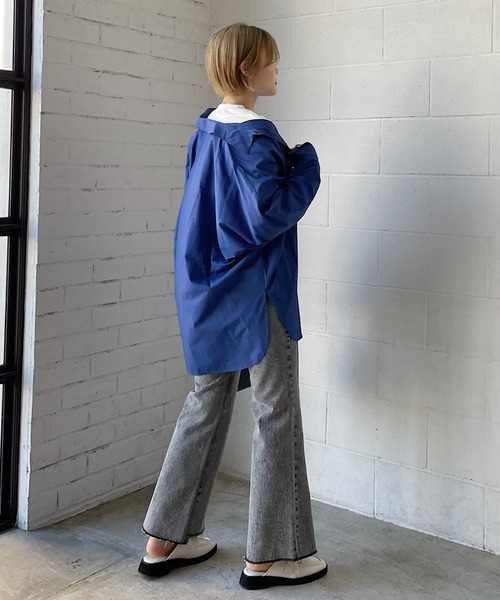 PAGEBOY（ページボーイ）の「ナイロンロングシャツ（シャツ/ブラウス・レディース・グリーン/オフホワイト/ブルー/ブラック/グレイッシュベージュ・FREE）」の19枚目の写真