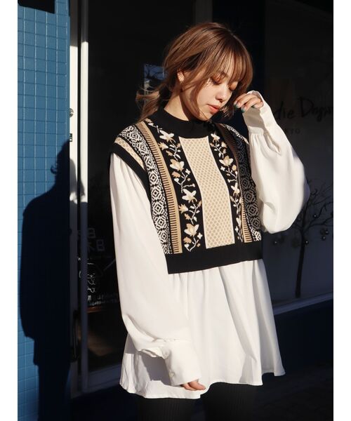 EVRIS（エヴリス）の「ジャガードシャツレイヤードニットトップス（シャツ/ブラウス・レディース・ブラック/ブルー/グリーン・FREE）」の11枚目の写真