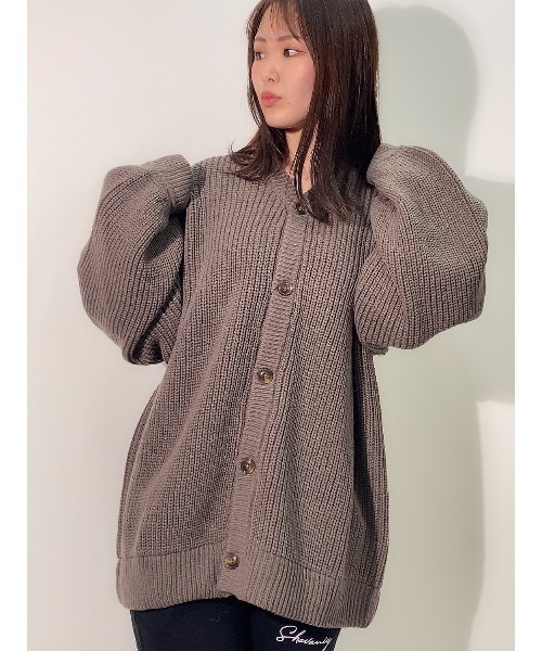 おしゃれスタ(オシャレスタ)の「バルーン袖カーディガン(IR) オーバーサイズ メンズ レディース(カーディガン/ボレロ・メンズ・チャコールグレー/オフホワイト/サックスブルー/モカ/マスタード/ブラック/グリーン・M/L)」の14枚目の写真