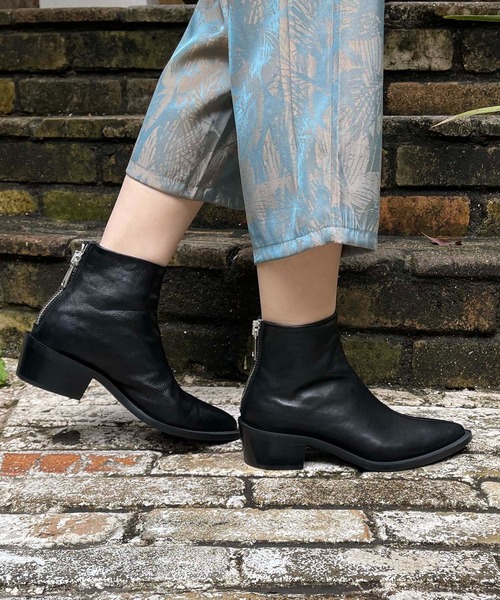 AMERICAN RAG CIE(アメリカンラグシー)の「GIULIA TADDEUCCI BACK ZIP BOOTS AMINIA(ブーツ・レディース・ブラック・37)」の9枚目の写真