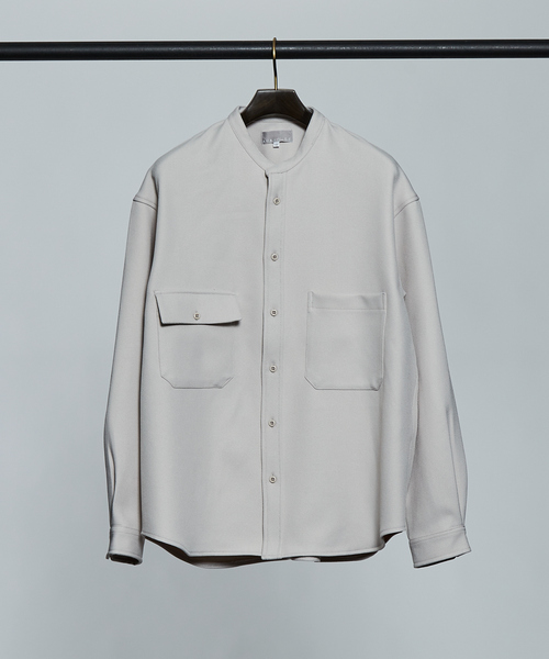ABAHOUSE GRAY(アバハウスグレイ)の「バンドカラー シャツ ブルゾン(シャツ/ブラウス・メンズ・モカ/ダークグリーン/ブラック/グレイッシュベージュ・46/48)」の4枚目の写真