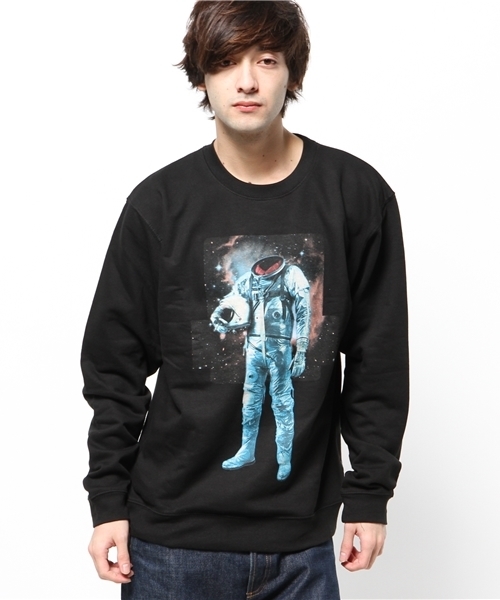 XLARGE（エクストララージ）の「HEAD IN THE CLOUDS CREW NECK SWEAT（スウェット・メンズ・ブラック・SMALL/MEDIUM/X-LARGE/LARGE）」の6枚目の写真