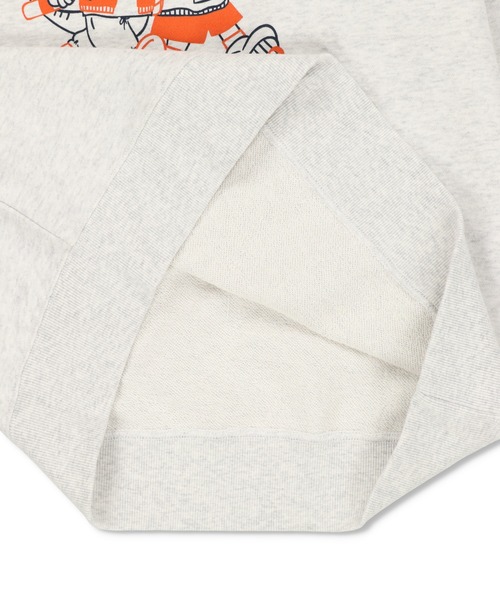 SPINNS（スピンズ）の「Crocodile&Pigイラストデザイン クルーネックスウェット（スウェット・レディース・ブラック/オフホワイト/オートミール/グレイッシュブルー・ONESIZE）」の20枚目の写真